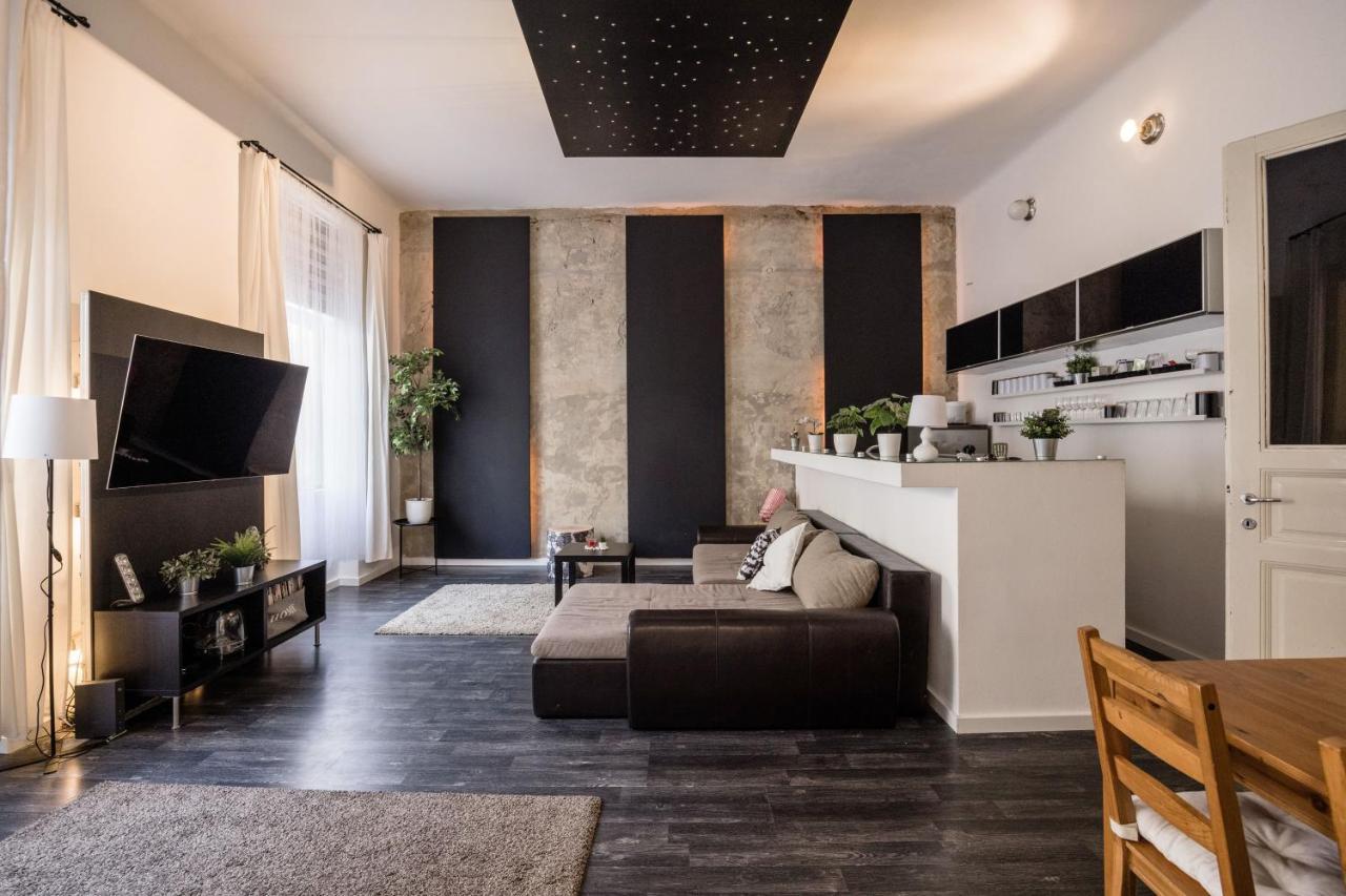 Spacious Apartment Almassy 布达佩斯 外观 照片