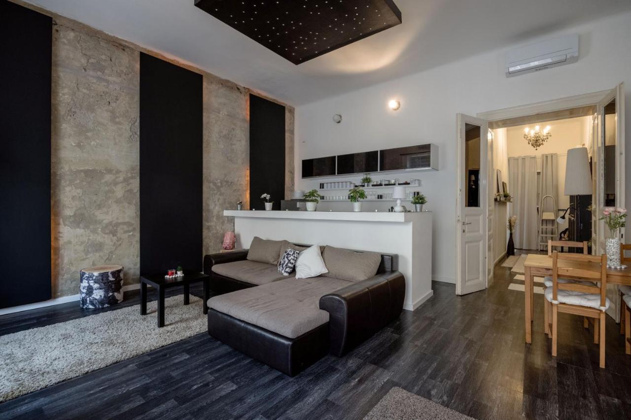 Spacious Apartment Almassy 布达佩斯 外观 照片