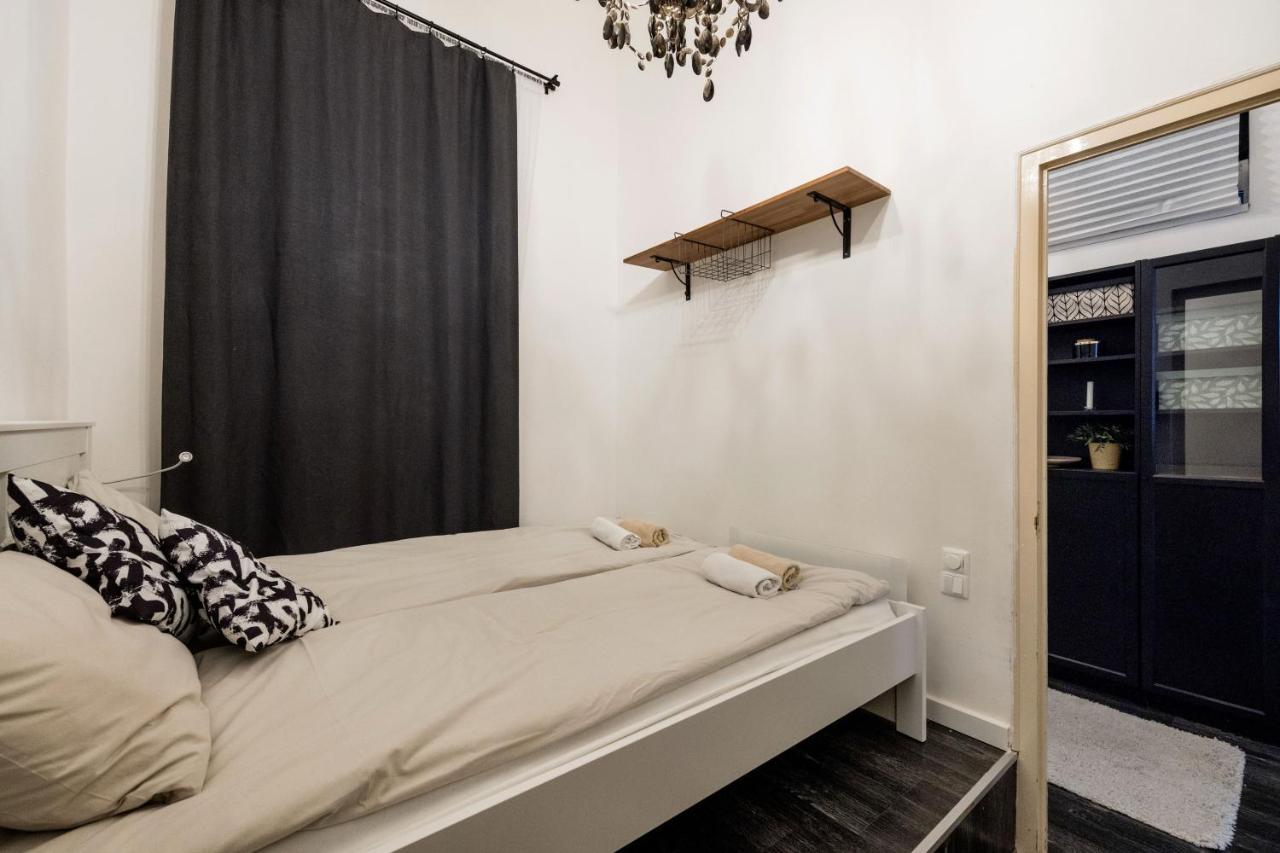 Spacious Apartment Almassy 布达佩斯 外观 照片